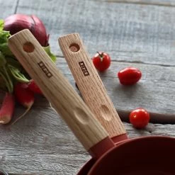 Casserole Ector Induction Aluminium Revêtu Manche En Bois 16 Cm Rouge -Cuisine Soldes Magasin 108009 3 3 Casserole Ector induction aluminium revetu manche en bois 16 cm rouge Ogo