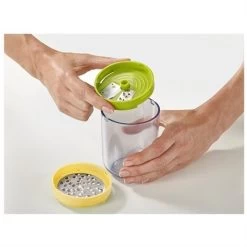 Joseph Joseph Coupe Légumes Spirale 3 En 1 Spiro 8 Joseph Joseph Coupe Légumes Spirale 3 En 1 Spiro -Cuisine Soldes Magasin 400108 2 1 Coupe legumes spirale 3 en 1 Spiro Joseph Joseph