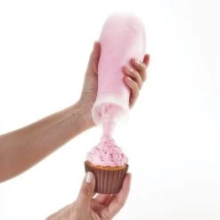 Flacon Souple Verseur En Silicone Avec 5 Douilles -Cuisine Soldes Magasin 51055 3 6 Flacon souple verseur en silicone avec 5 douilles Mathon