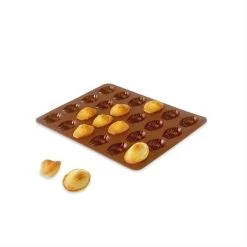Lot De 2 Flexi'Plaques En Silicone - 20 Mini-muffins Et 24 Mini-madeleines -Cuisine Soldes Magasin 519040 2 1 Lot de 2 Flexi Plaques en silicone 20 mini muffins et 24 mini madeleines Mathon