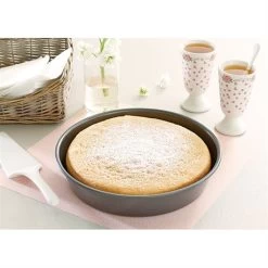 Lot 2 Moules à Manqué Rond Et Carré Acier Revêtement Antiadhérent 23 Cm -Cuisine Soldes Magasin 549019 3 1 Lot 2 moules a manque rond et carre acier revetement antiadherent 23 cm Mathon