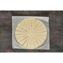 Emporte-pièce Tarte Soleil -Cuisine Soldes Magasin 566008 1 1 Emporte piece tarte Soleil Betty Bossi