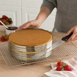 Cercle à Trancher Génoise Extensible En Inox 24 à 30 Cm -Cuisine Soldes Magasin 573019 3 2 Cercle a trancher genoise extensible en inox 24 a 30 cm Mathon