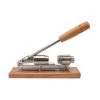 Casse Noix Avec Support Bois Et Inox -Cuisine Soldes Magasin 603110 0 1 Casse noix avec support bois et inox Baumalu