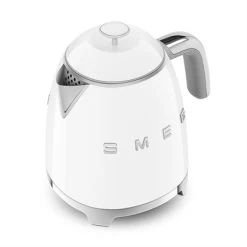 Smeg Mini Bouilloire 0,8 L 1400 W KLF05PBEU Blanc -Cuisine Soldes Magasin 702033 2 1 Mini bouilloire 0 8 L 1400 W KLF05PBEU blanc Smeg