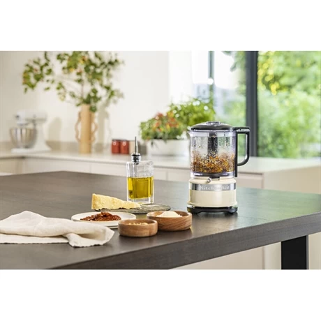 KitchenAid Robot Hachoir 1,2L Crème 5KFC0516EAC 5 KitchenAid Robot Hachoir 1,2L Crème 5KFC0516EAC – Image 3